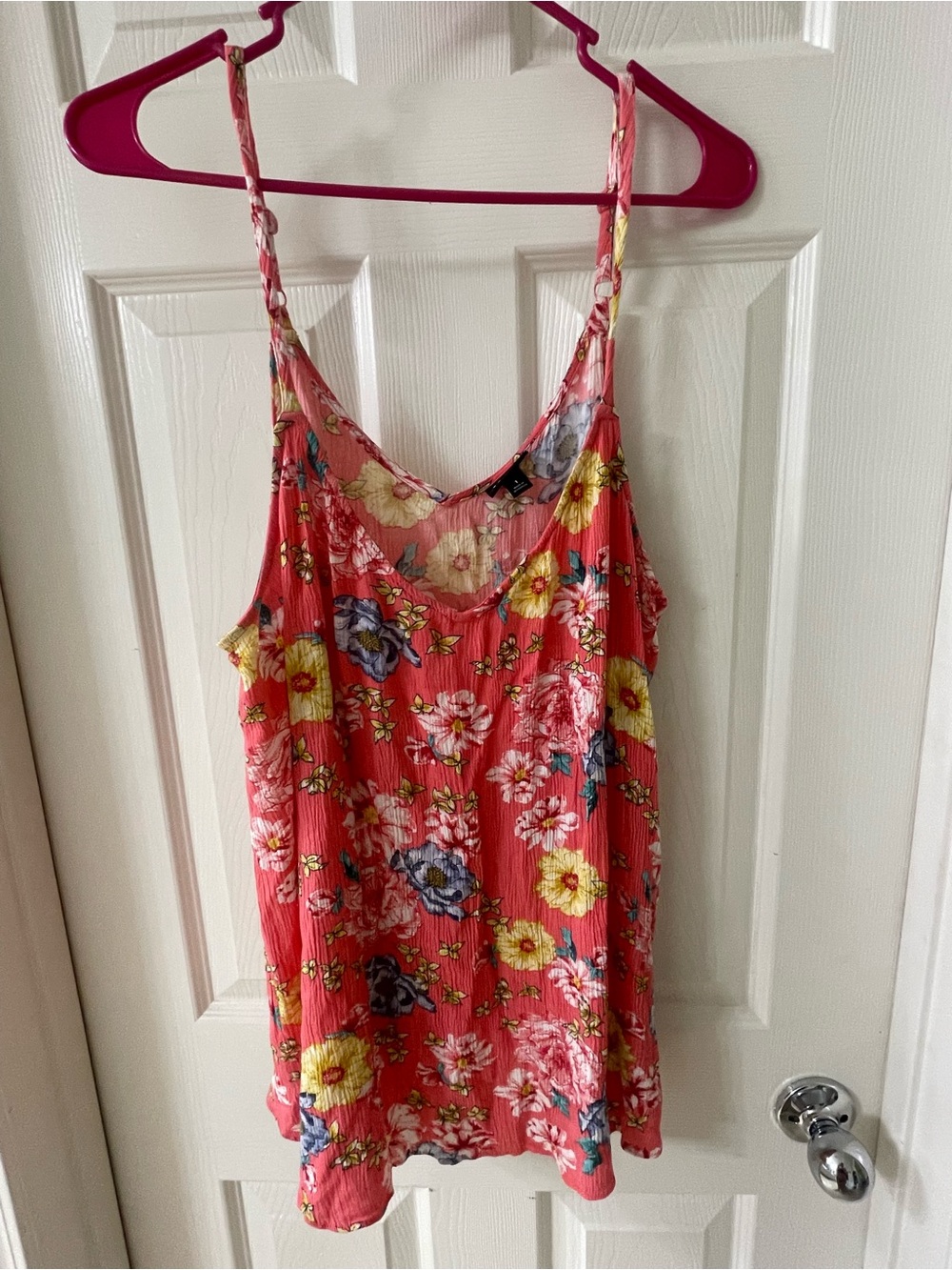 torrid Coral Floral V neck Spaghetti-Strap Tank